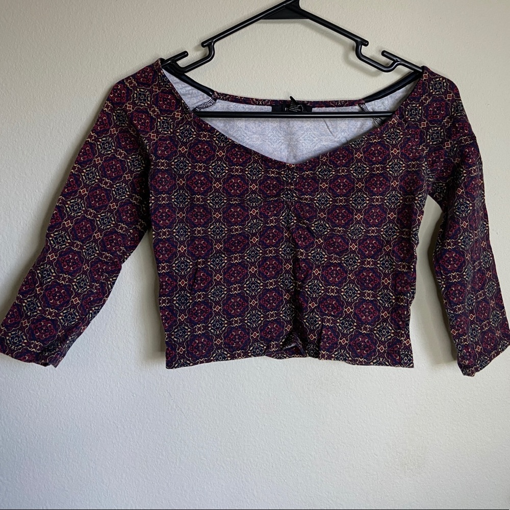 TRIBAL CROP TOP♥️